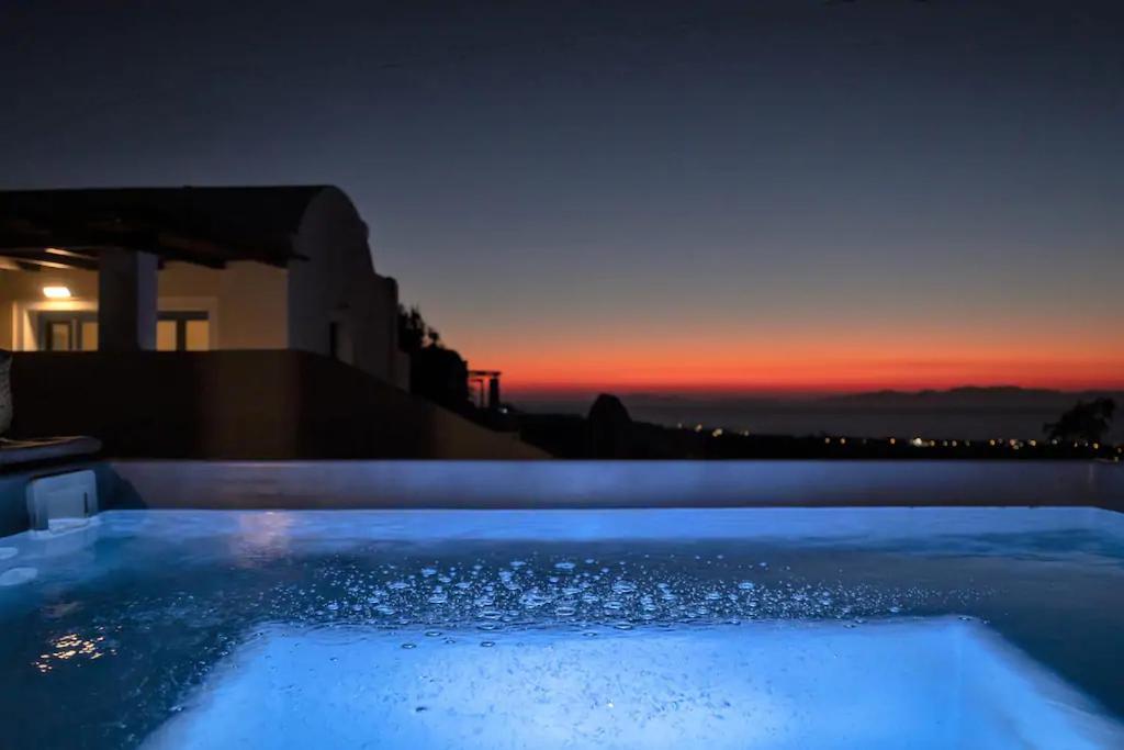 Gtk Santorini Oia Sunset Villas Tholos  Dış mekan fotoğraf