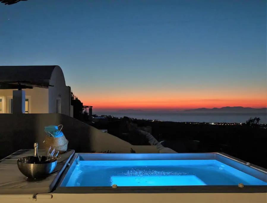 Gtk Santorini Oia Sunset Villas Tholos  Dış mekan fotoğraf